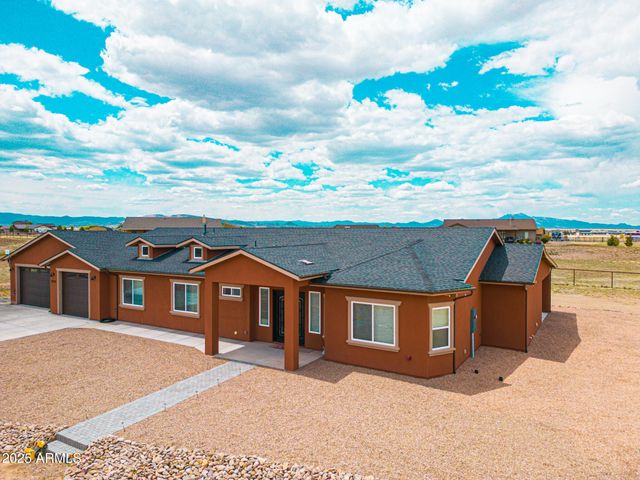 8558 N GRASS VALLEY Lane, Prescott Valley, AZ 86315