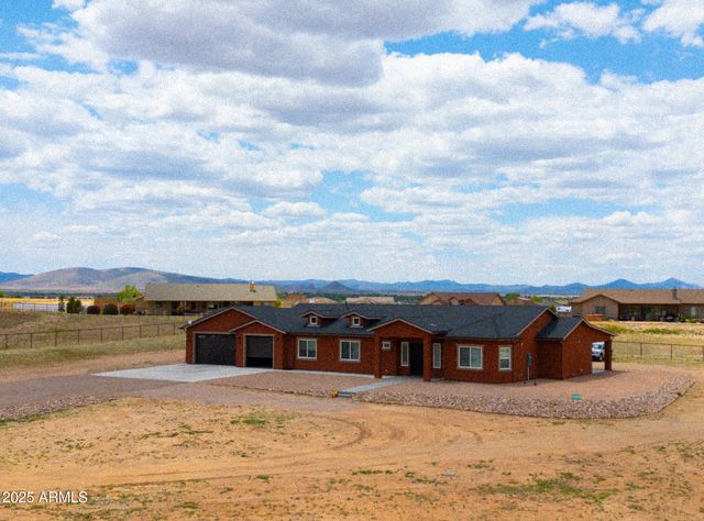 8558 N GRASS VALLEY Lane, Prescott Valley, AZ 86315