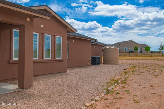 8558 N GRASS VALLEY Lane, Prescott Valley, AZ 86315