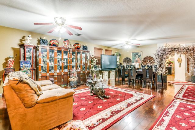 9008 Quarter Horse Lane, Fort Worth, TX 76123