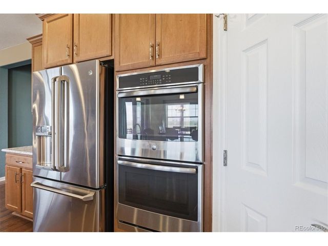 25561 E 5th Pl, Aurora, CO 80018