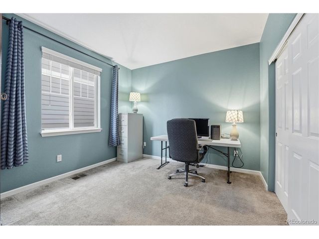 25561 E 5th Pl, Aurora, CO 80018