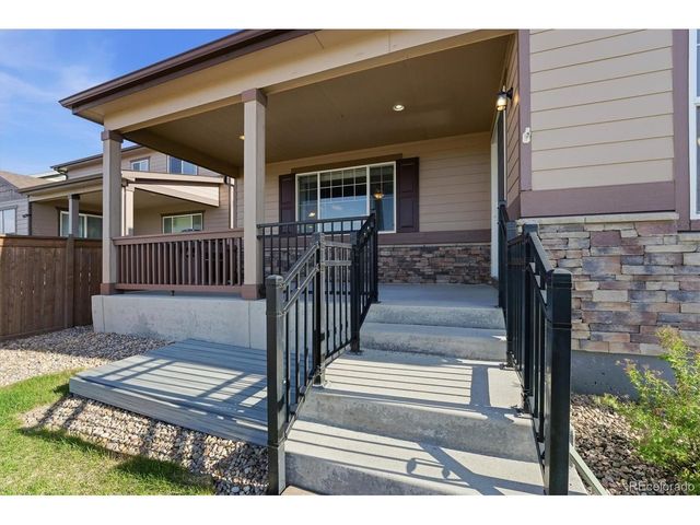 25561 E 5th Pl, Aurora, CO 80018