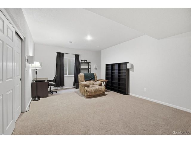 25561 E 5th Pl, Aurora, CO 80018