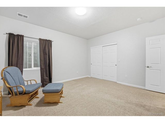 25561 E 5th Pl, Aurora, CO 80018