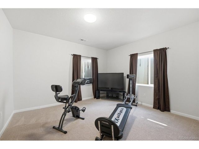 25561 E 5th Pl, Aurora, CO 80018