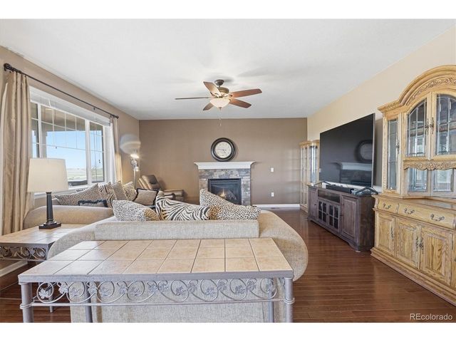 25561 E 5th Pl, Aurora, CO 80018