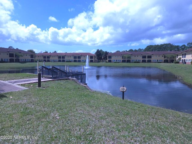 9745 TOUCHTON Road, 427, Jacksonville, FL 32246