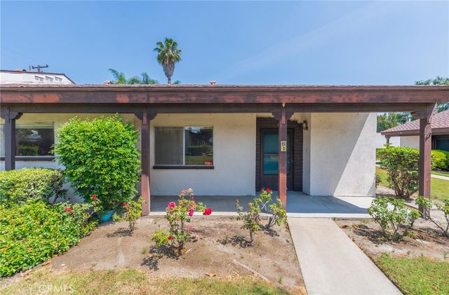 2011 W Katella Avenue 61, Anaheim, CA 92804