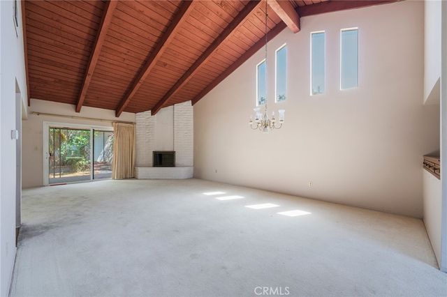 2011 W Katella Avenue 61, Anaheim, CA 92804