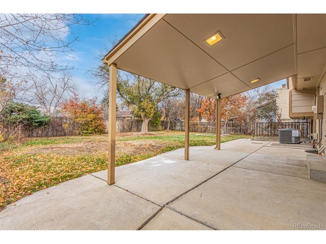 6437 W Arbor Dr, Littleton, CO 80123