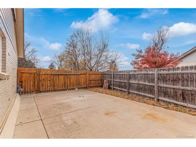 6437 W Arbor Dr, Littleton, CO 80123