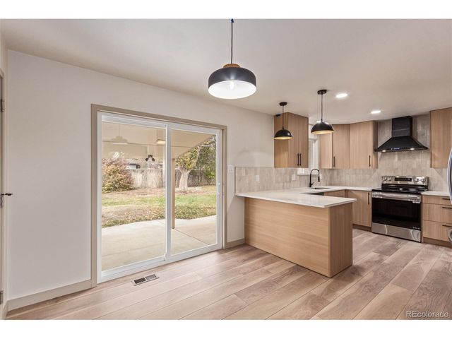 6437 W Arbor Dr, Littleton, CO 80123