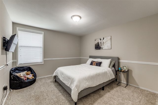 8426 Jacaranda Way, Arlington, TX 76002