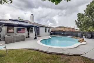 8426 Jacaranda Way, Arlington, TX 76002