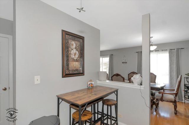 210 Mill Stream Drive, Bolingbrook, IL 60440