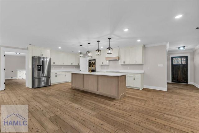 835 Jacks Hill Road, Hinesville, GA 31313