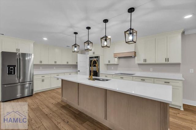 835 Jacks Hill Road, Hinesville, GA 31313