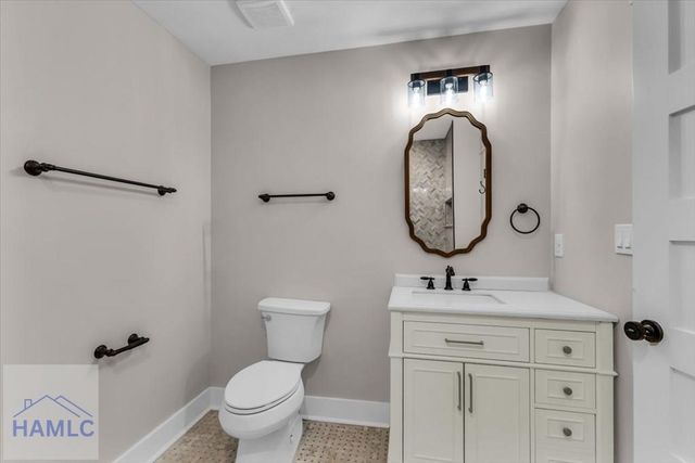 835 Jacks Hill Road, Hinesville, GA 31313