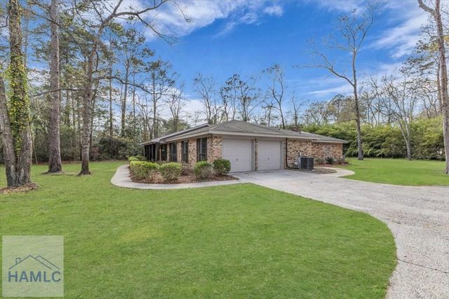 835 Jacks Hill Road, Hinesville, GA 31313