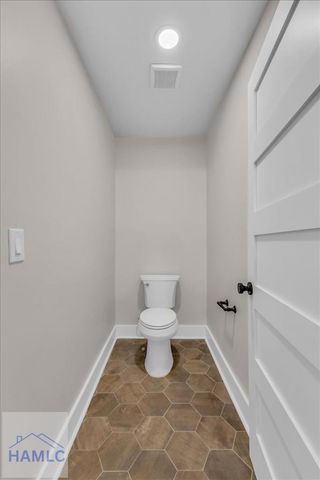 835 Jacks Hill Road, Hinesville, GA 31313