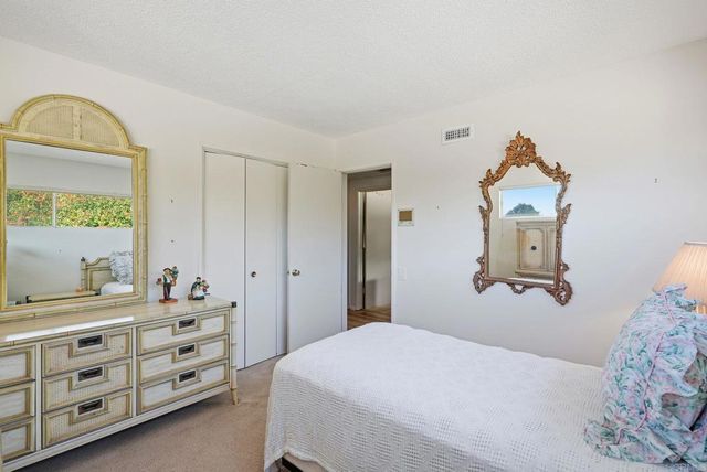 5455 Parkview Dr, La Jolla, CA 92037