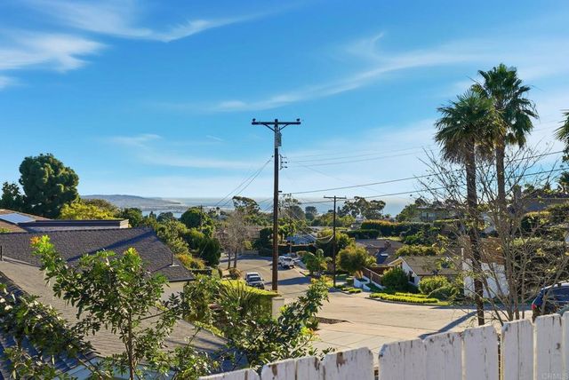 5455 Parkview Dr, La Jolla, CA 92037