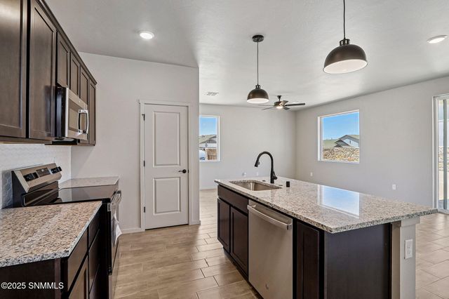 3573 Silverado, Las Cruces, NM 88001