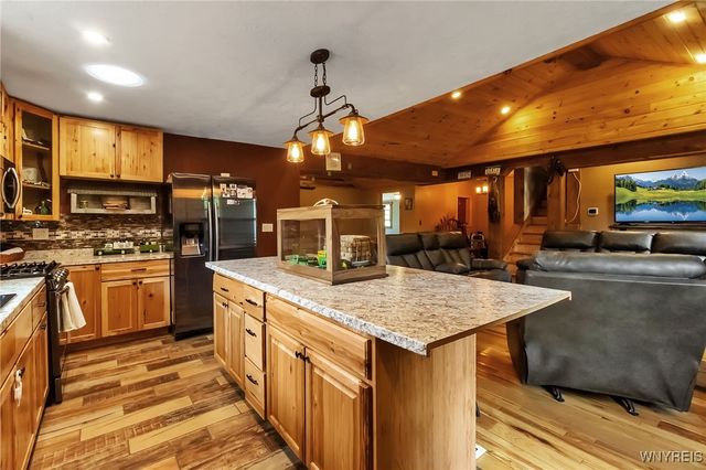 931 County Road 33, Bolivar, NY 14715