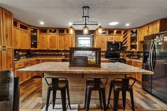 931 County Road 33, Bolivar, NY 14715