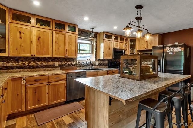 931 County Road 33, Bolivar, NY 14715