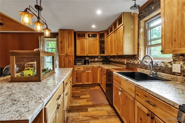 931 County Road 33, Bolivar, NY 14715