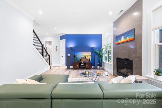 140 Dabbling Duck Circle, Mooresville, NC 28117