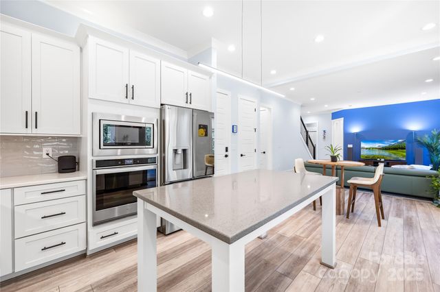 140 Dabbling Duck Circle, Mooresville, NC 28117