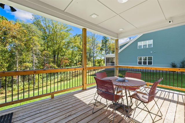 140 Dabbling Duck Circle, Mooresville, NC 28117