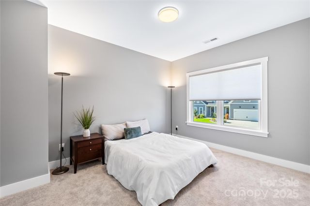 140 Dabbling Duck Circle, Mooresville, NC 28117