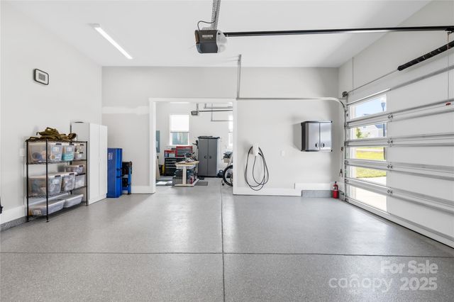 140 Dabbling Duck Circle, Mooresville, NC 28117