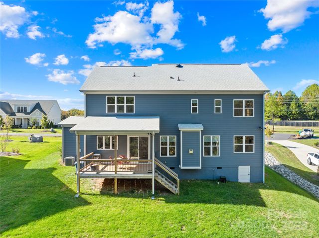 140 Dabbling Duck Circle, Mooresville, NC 28117