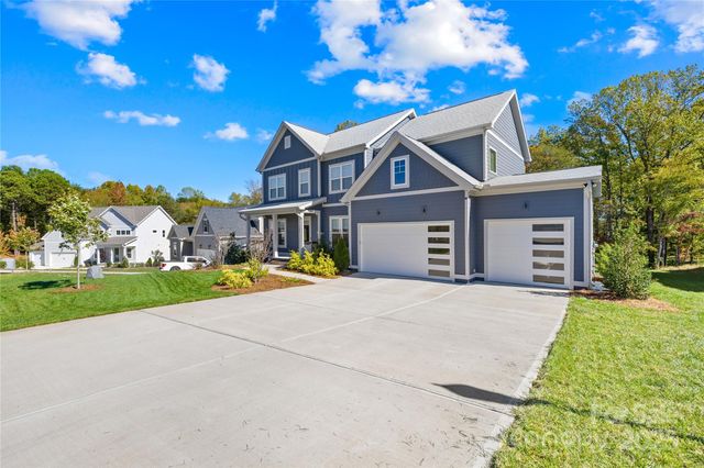 140 Dabbling Duck Circle, Mooresville, NC 28117