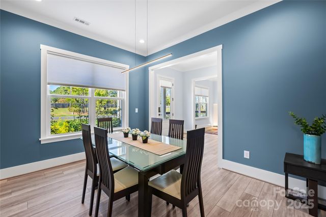 140 Dabbling Duck Circle, Mooresville, NC 28117