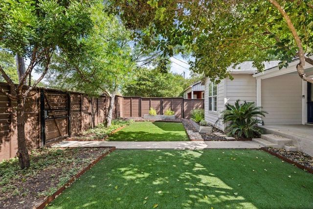 1709 Chicon ST, Austin, TX 78702