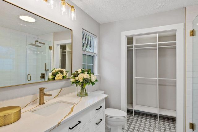1709 Chicon ST, Austin, TX 78702
