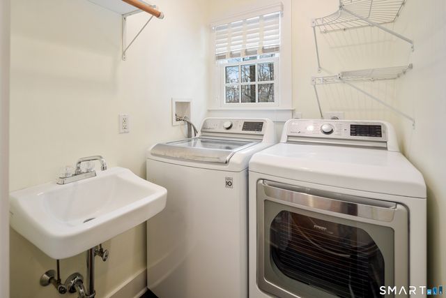 64 Sunrise Avenue, New Canaan, CT 06840