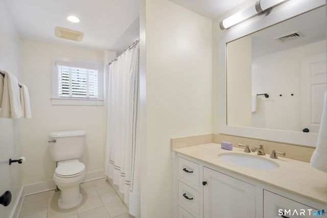 64 Sunrise Avenue, New Canaan, CT 06840