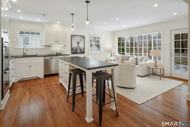 64 Sunrise Avenue, New Canaan, CT 06840