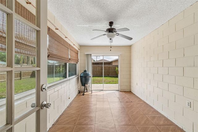 4733 RIDGE POINT DRIVE, Tampa, FL 33624