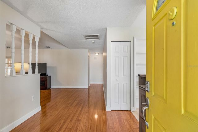 4733 RIDGE POINT DRIVE, Tampa, FL 33624