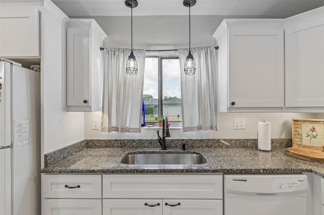 4733 RIDGE POINT DRIVE, Tampa, FL 33624