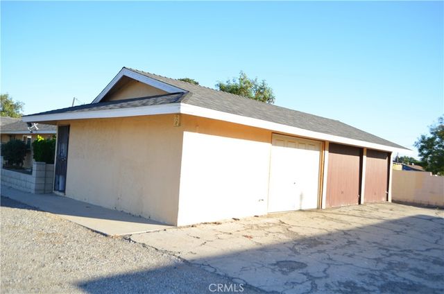 9040 Cypress Avenue C, Fontana, CA 92335
