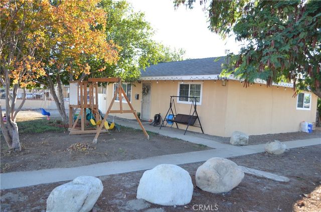 9040 Cypress Avenue C, Fontana, CA 92335